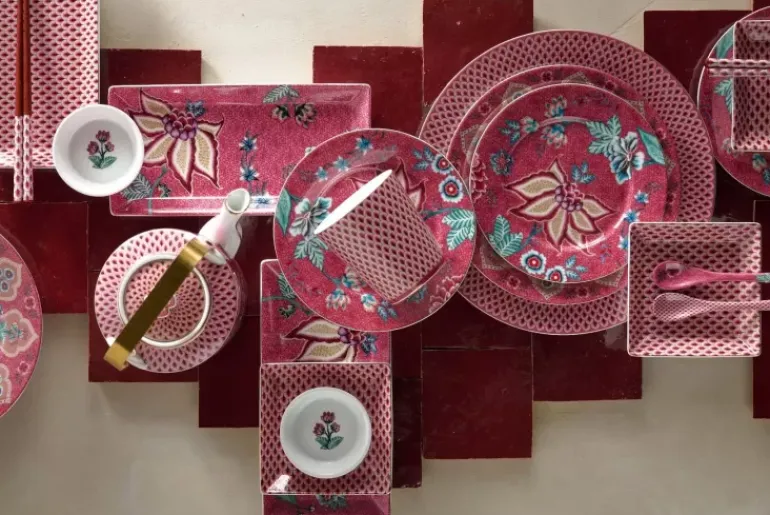Oriental Flower Festival Set/4 Tassen Dunkel